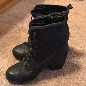 Maurices black boots